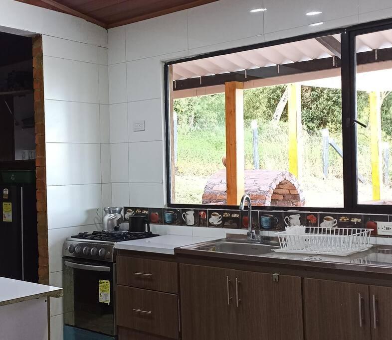 Hermosa Casa Campestre Moderna "Rancho La Marina" Chiquinquira  Екстер'єр фото